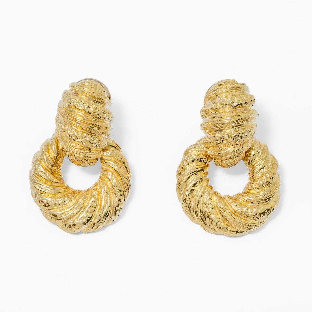 The rise of Door-Knocker Earrings in Contemporary Fashion