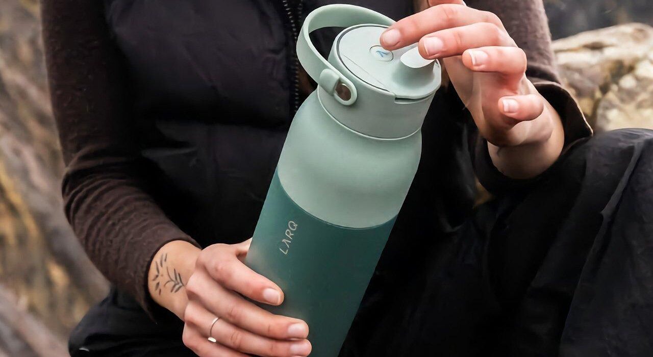 LARQ Bottle PureVis Review: A Stylish Way to Drink Cleaner Water?