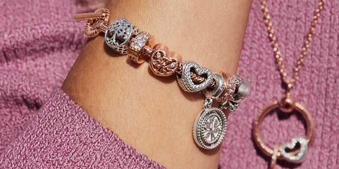 Pandora Moments Charm Bracelet – Customizable Chic or Cluttered Classic?