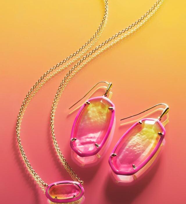 Our Honest Review of the Kendra Scott Elisa Necklace: Timeless or Tired?