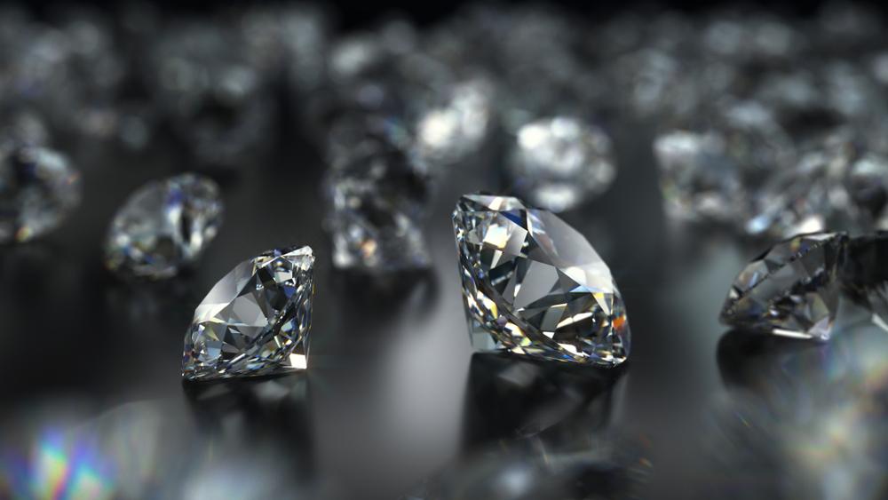 Does VRAI’s Lab-Grown Diamond Jewelry Live Up to the Hype?